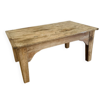 Table basse de ferme