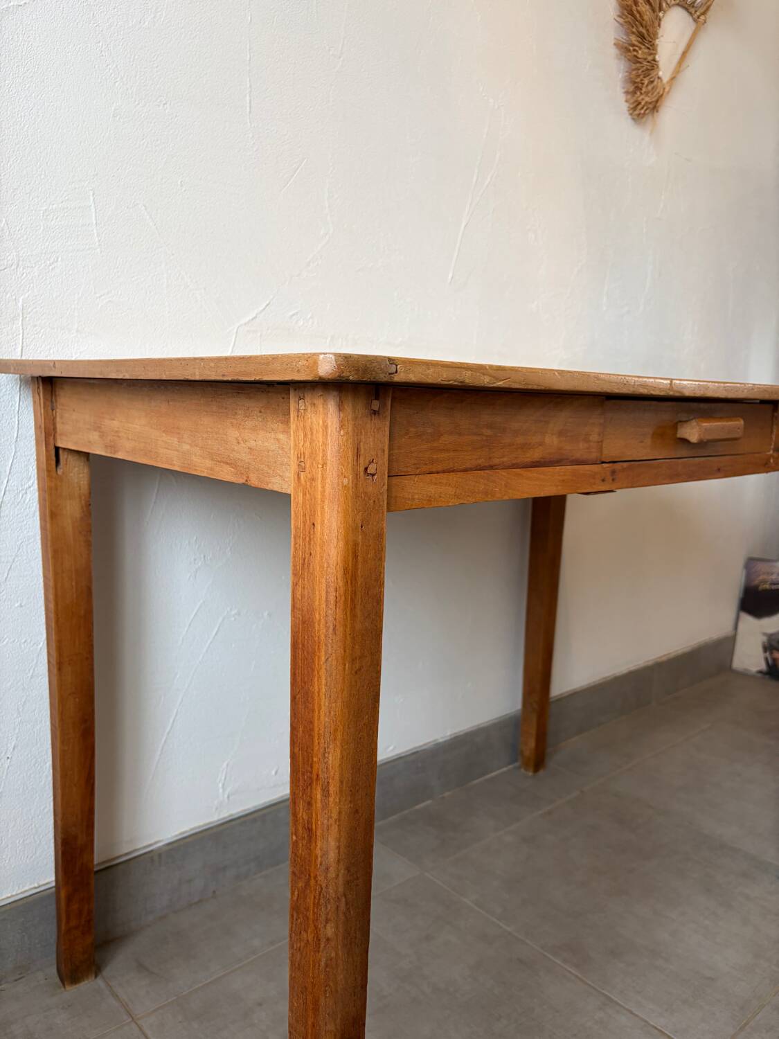 Charming vintage oak table/desk