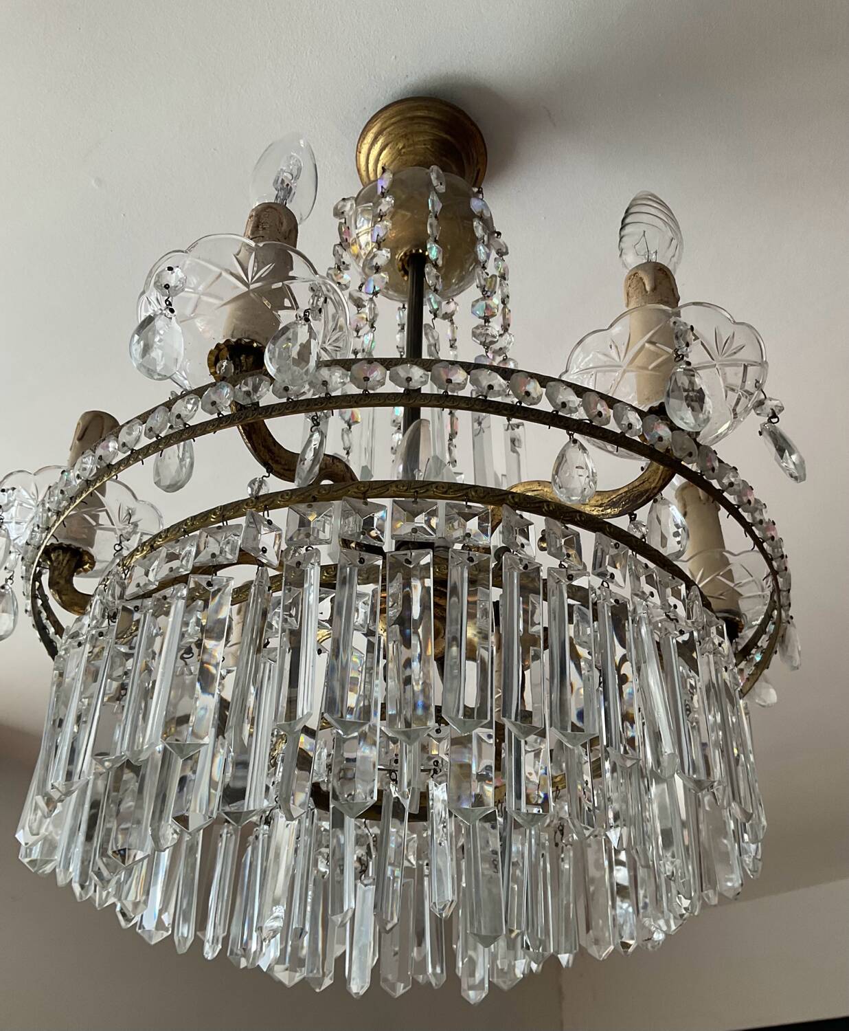 Cascade chandelier with crystal drops