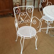 Garden furniture in wrought iron dating early twentieth
