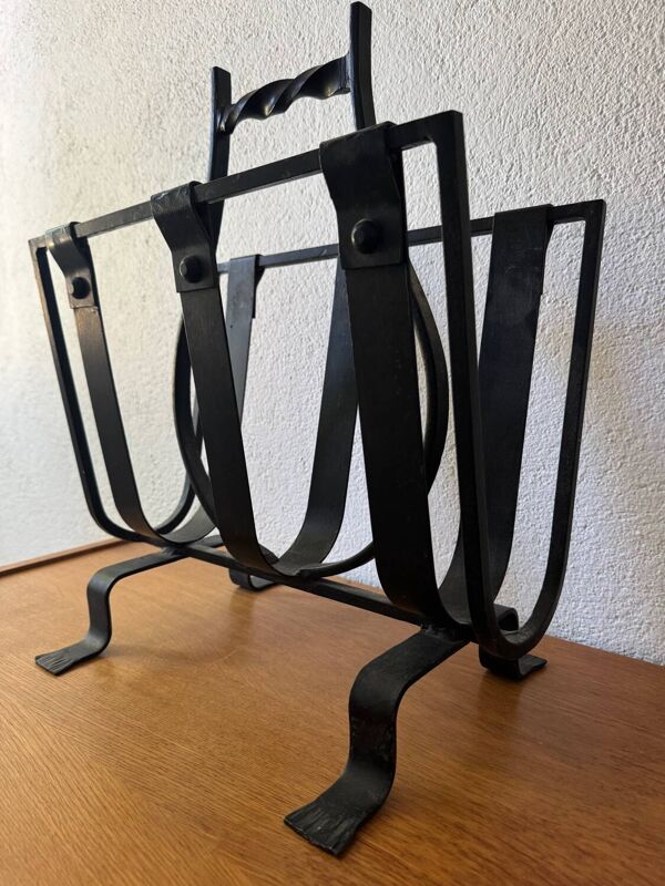 Porte-revues brutaliste en fer forgé, années 50