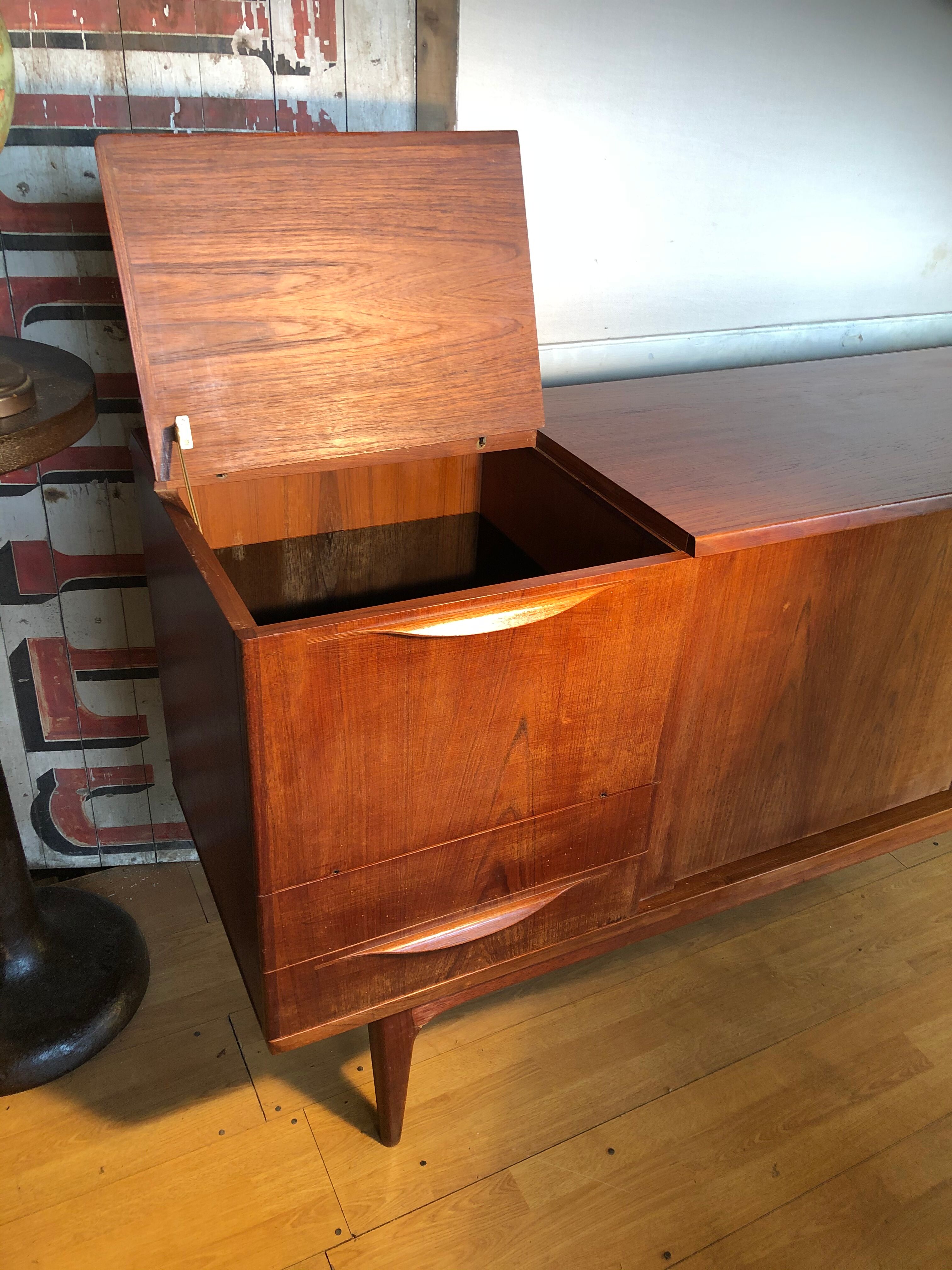 Samcom vintage scandinavian teak sideboard, 1960