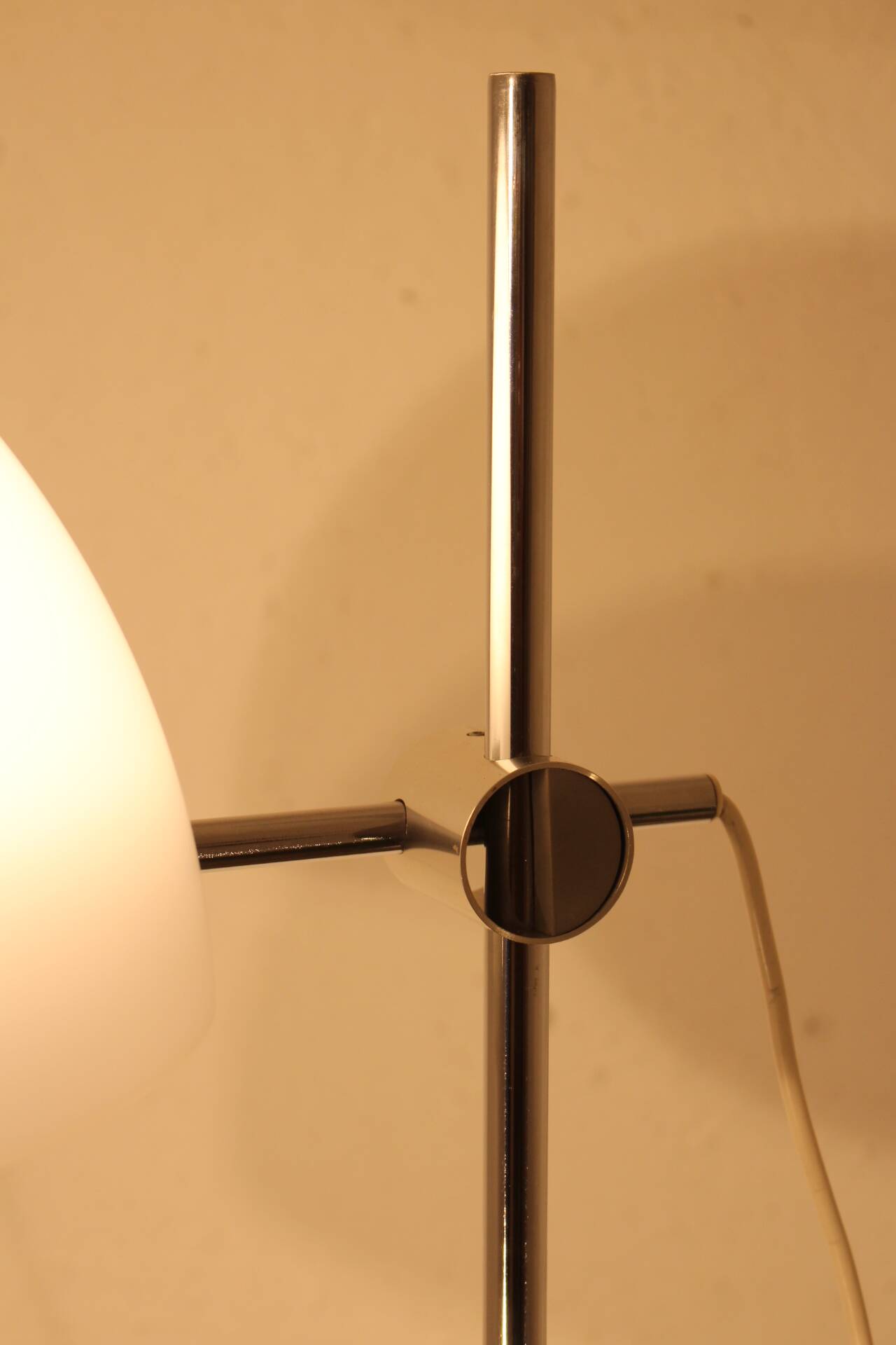 Italian floor lamp from the 1970s