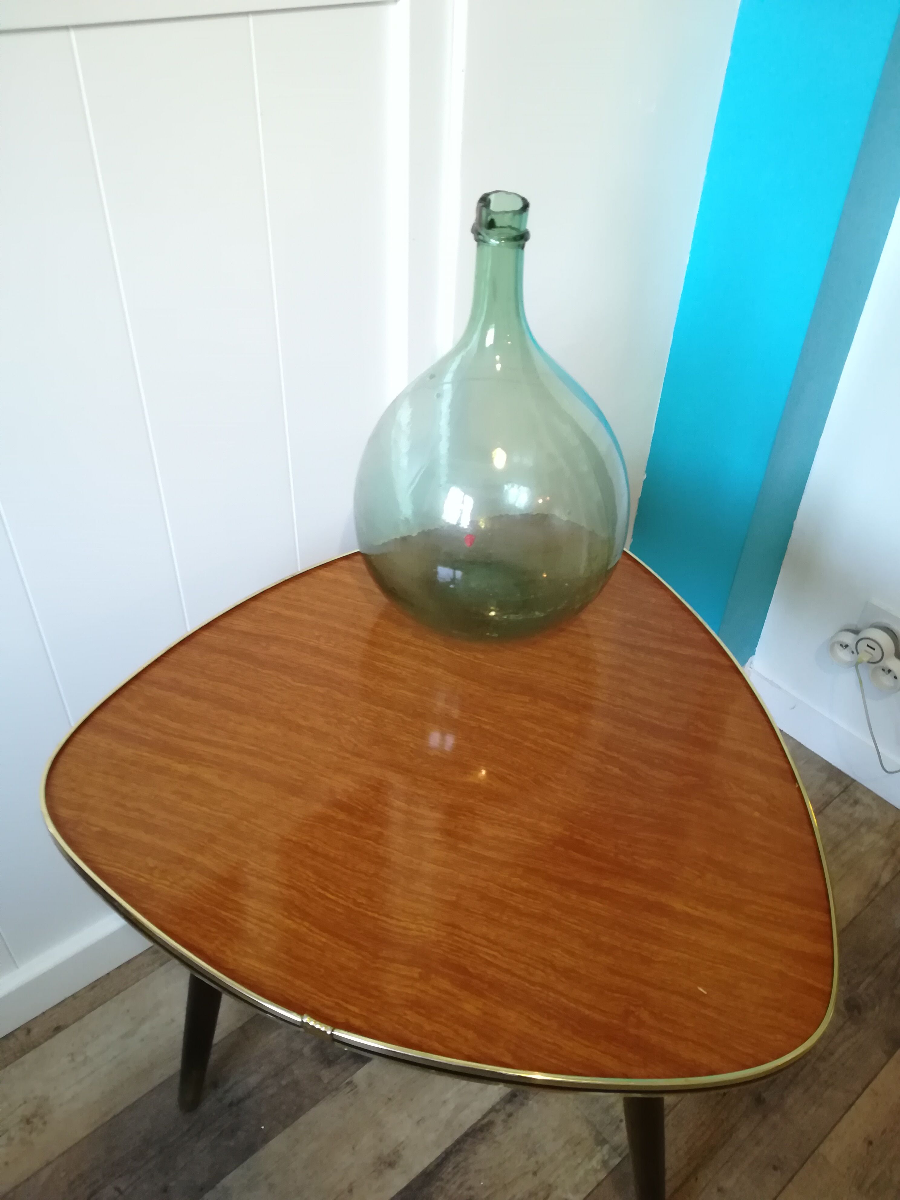 Table basse formica marron
