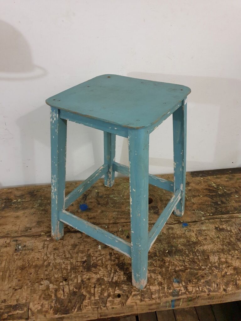 Workshop stool