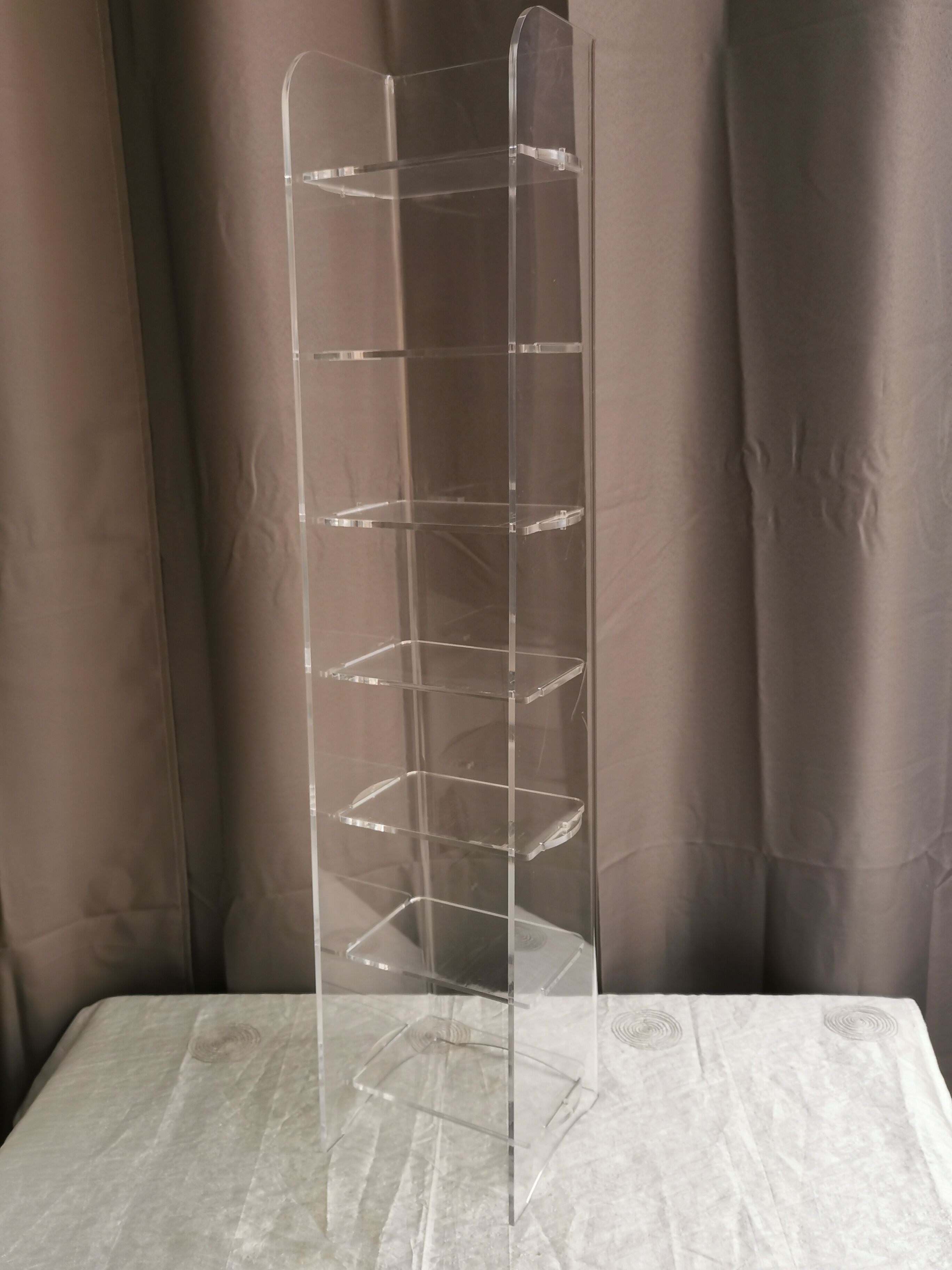 Etagère vintage en plexiglass