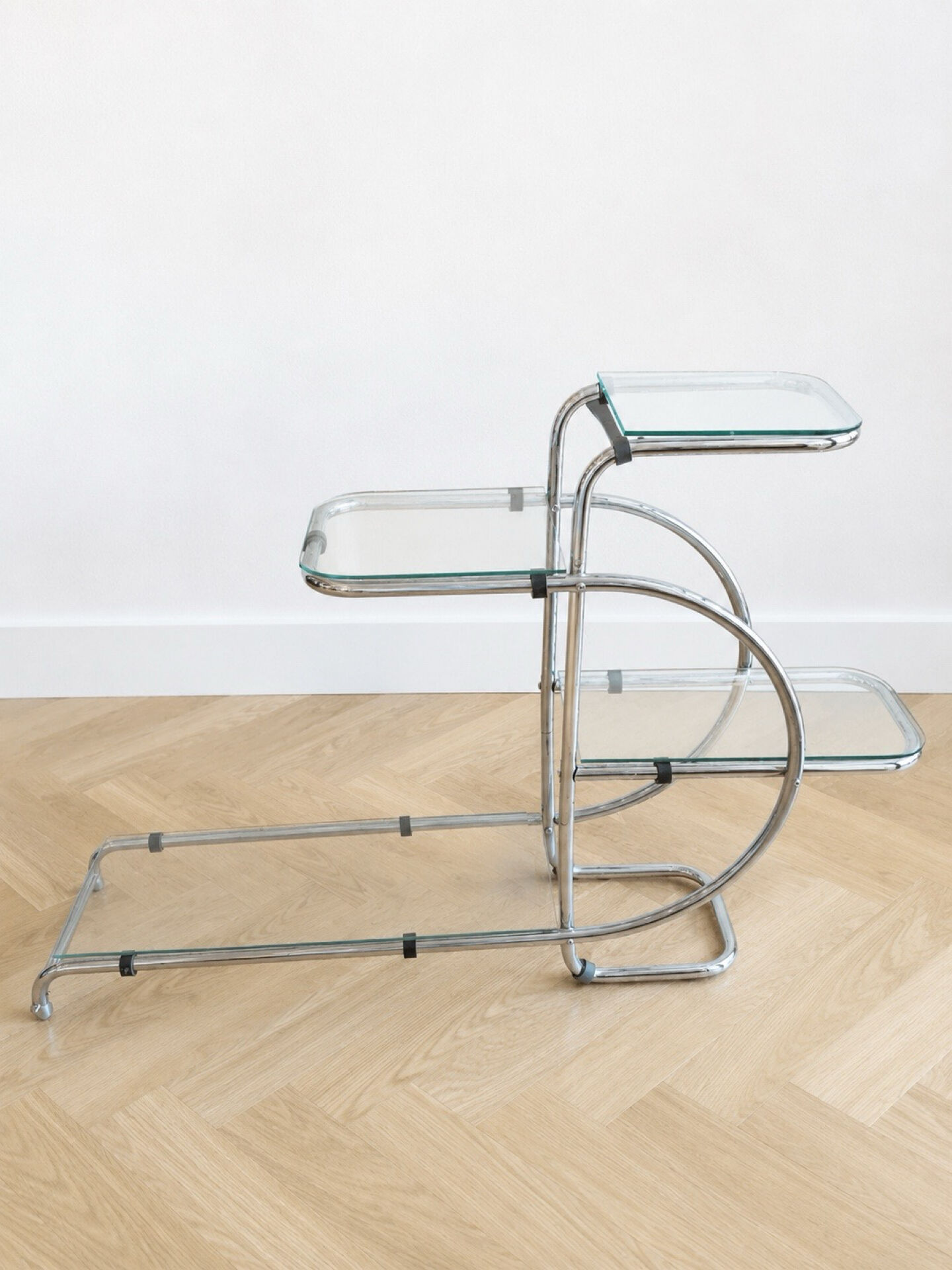 Bauhaus shelf attributed to Émile Guyot for Thonet 1930