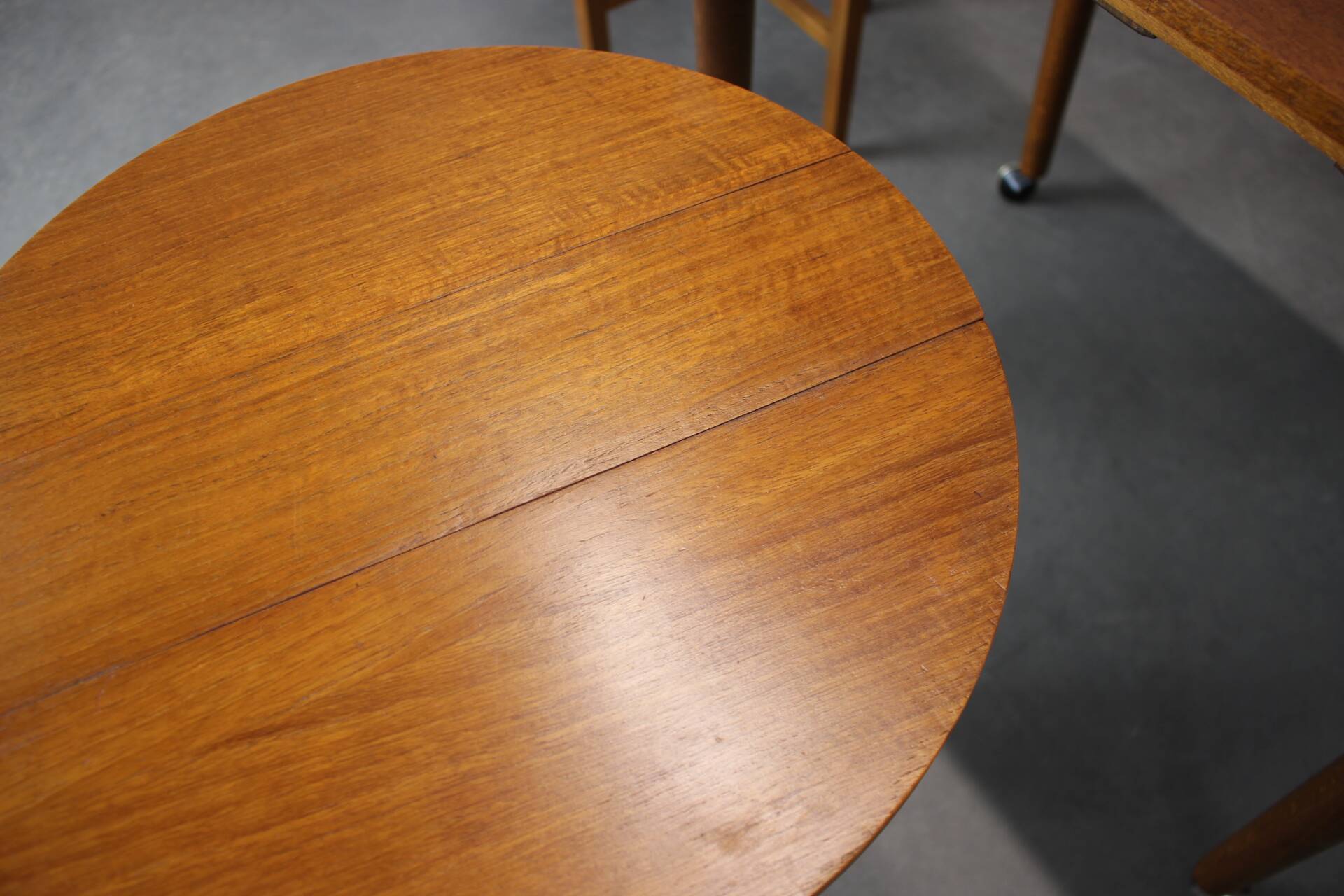 Table pliante et tabourets restaurés du milieu du siècle par Poul Hundevad, Danemark, années 1960