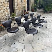 Chaises 3207 -Arne Jacobsen pour Fritz Hansen-Danemark