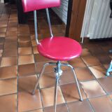 Red swivel chair