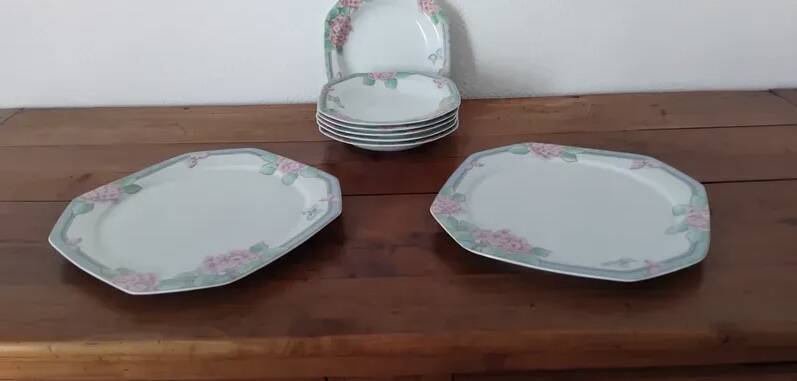 Vintage plate service
