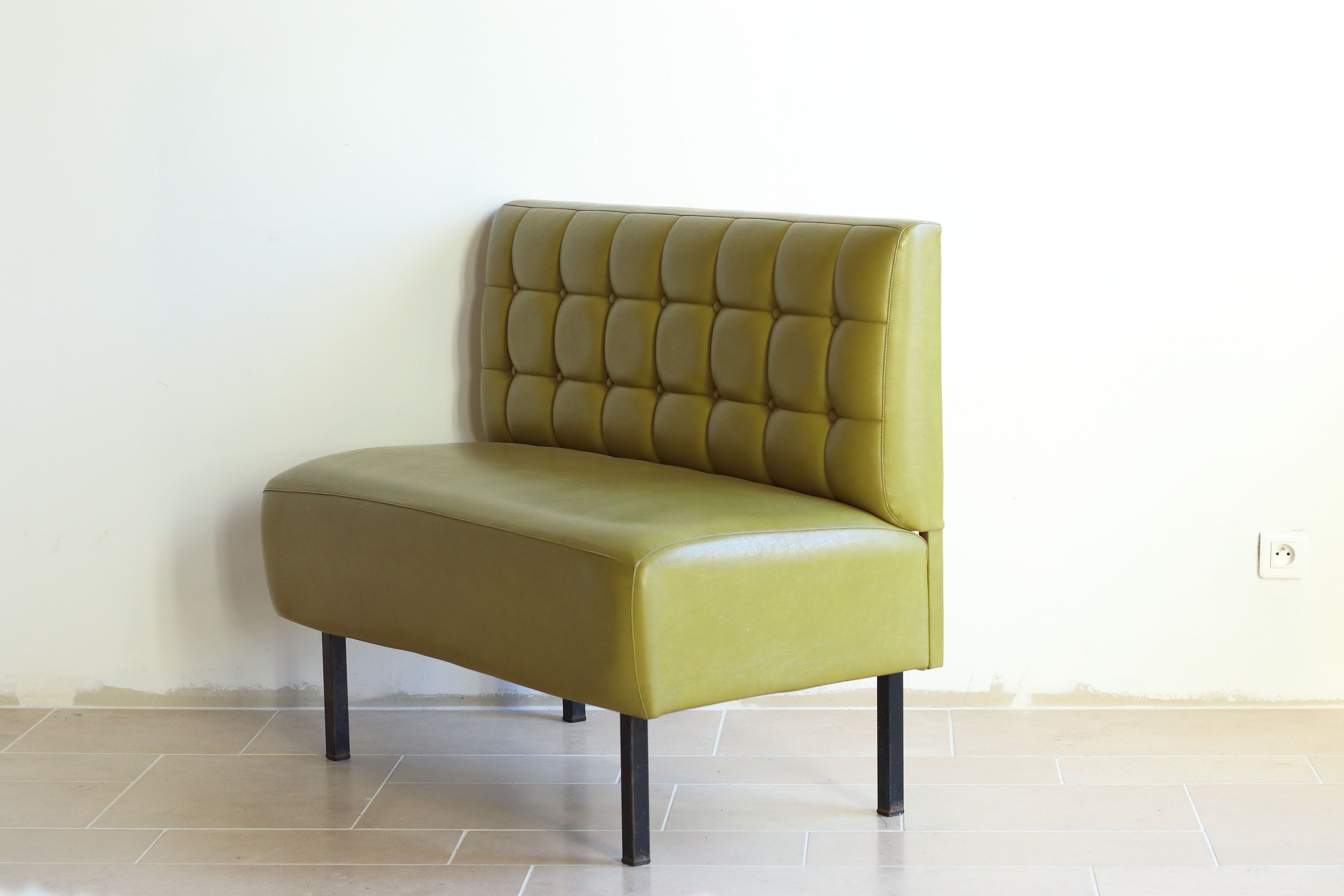 Bench padded bistro in khaki green leatherette 50/60