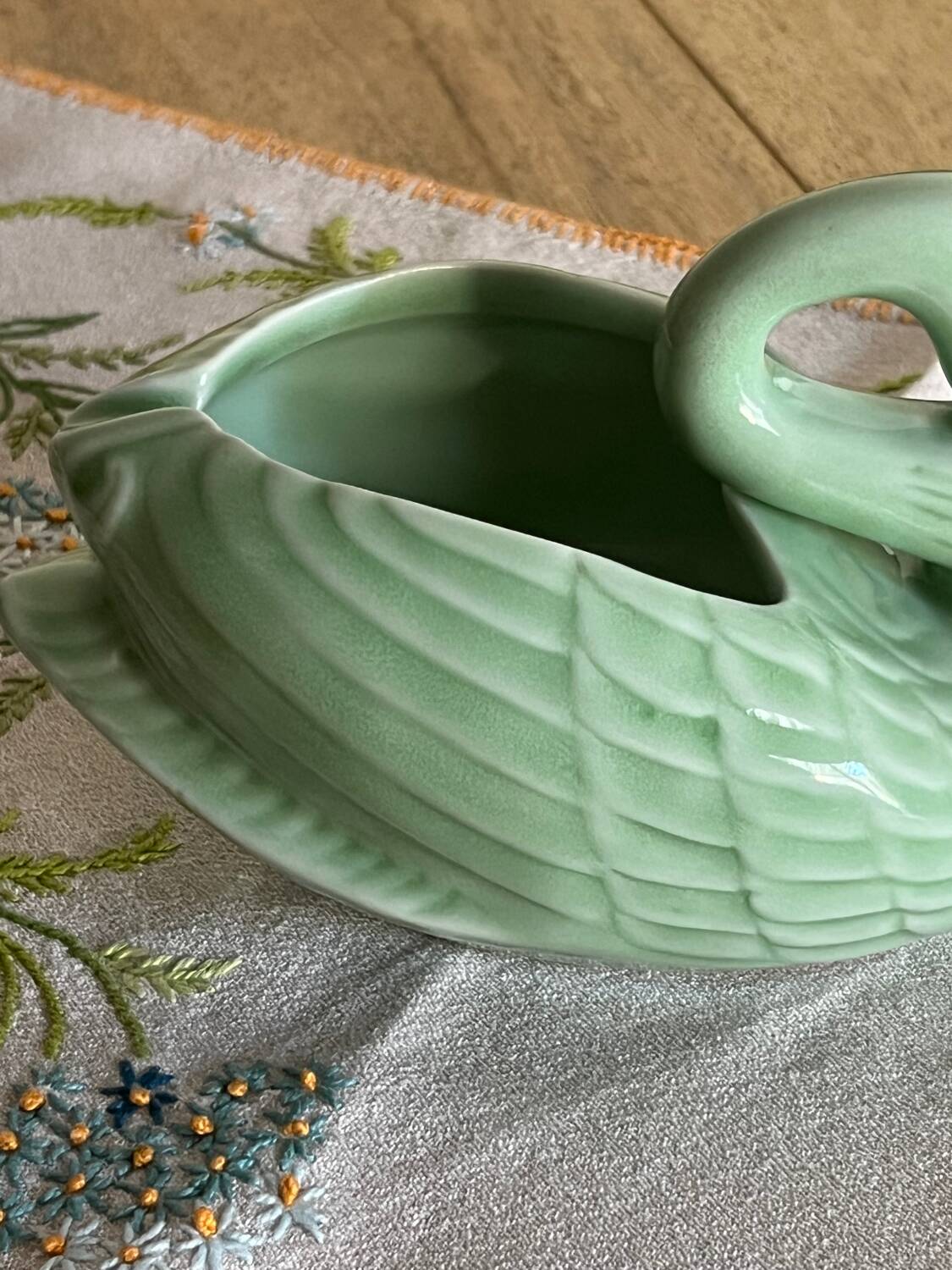 Almond green ceramic swan
