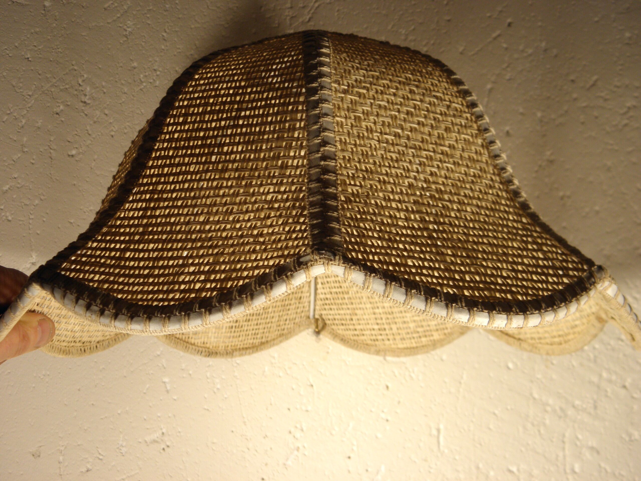 Lampshade for suspension in raffia 70s