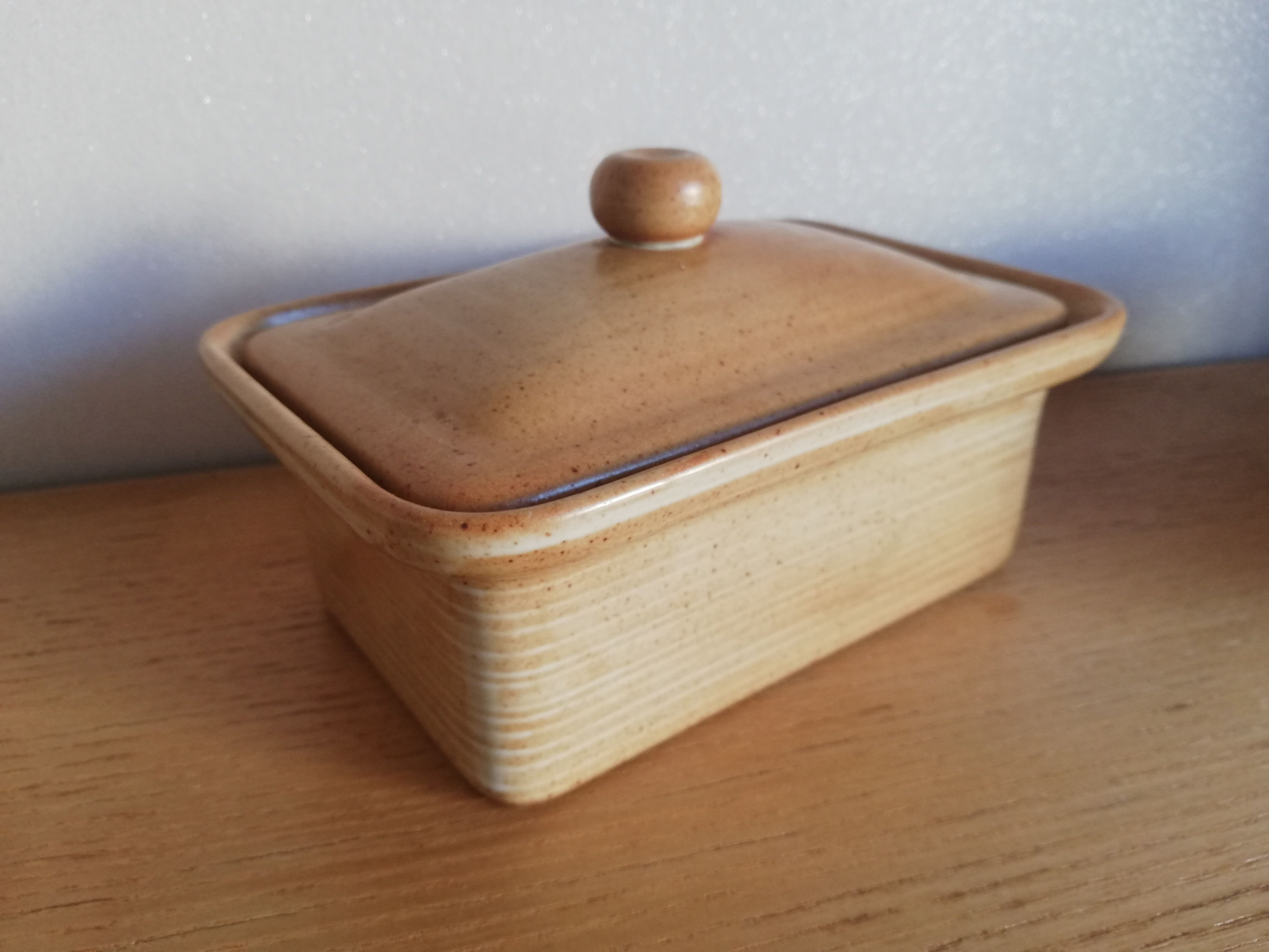 Service assiettes pour 4 en grès village CNP France