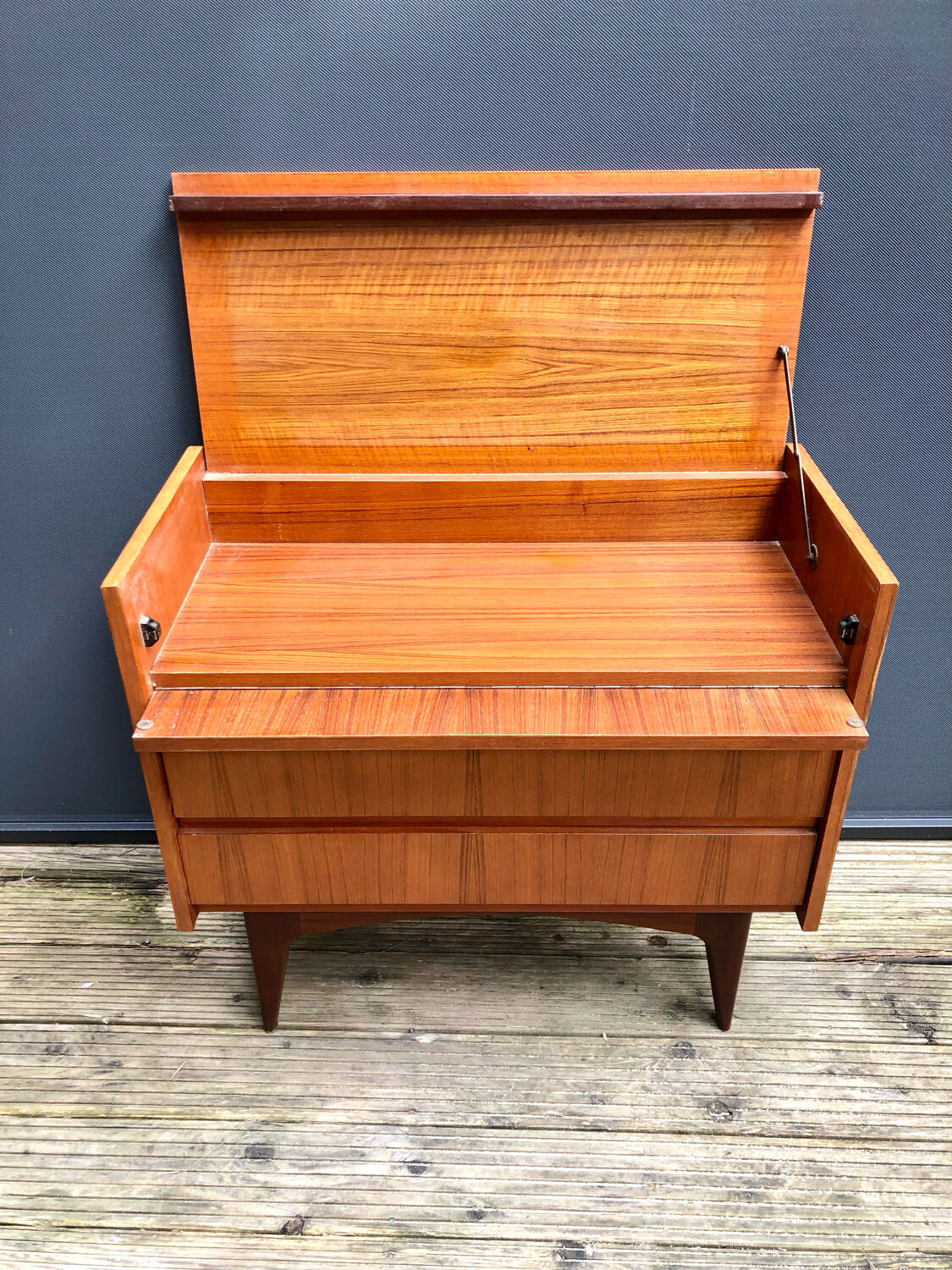 Scandinavian dresser