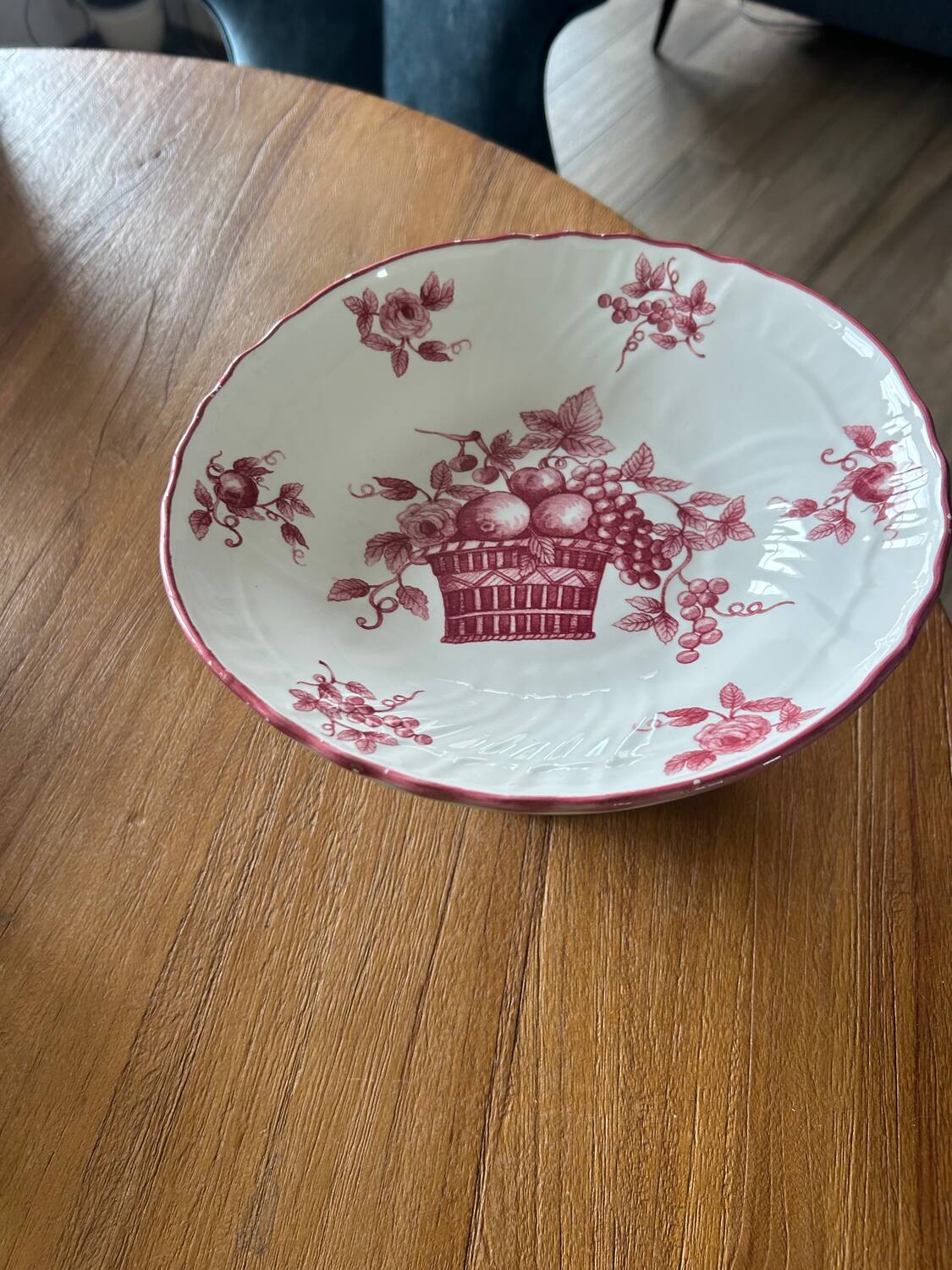 Vintage fruit bowl