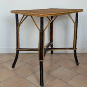 Table en bois et rotin 1920