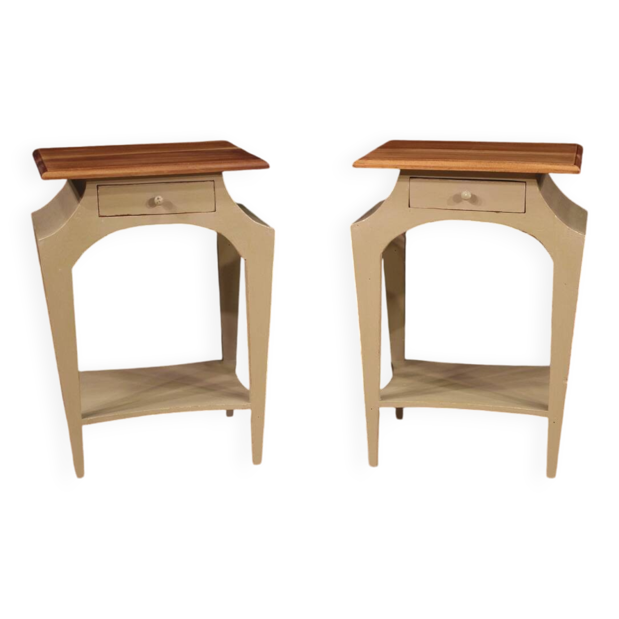 Paire de tables de chevet design peintes des années 80