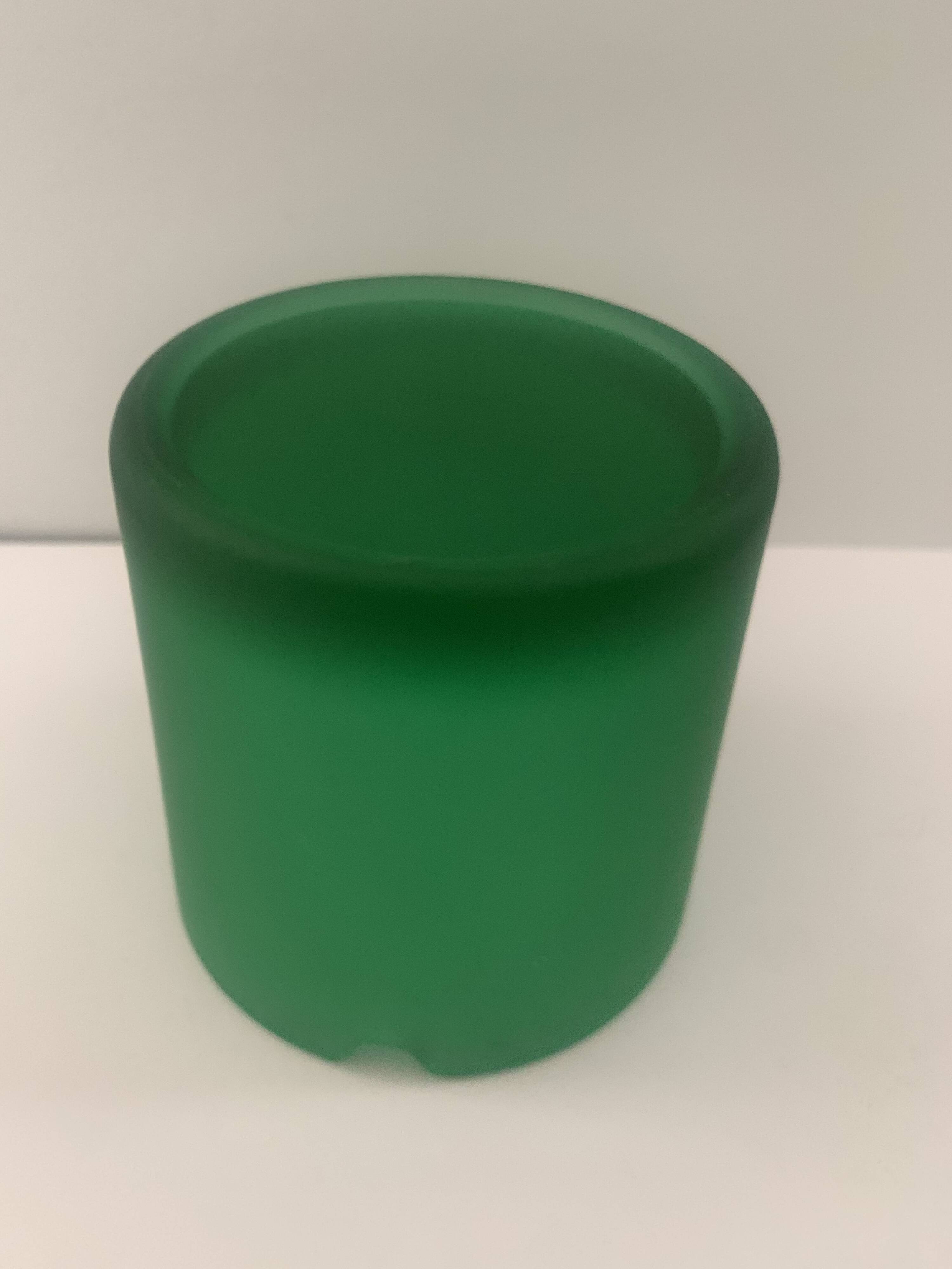 cendrier basculant modèle 504 avec insert en Cromargan de WMF