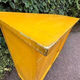 Yellow Parisian buffet