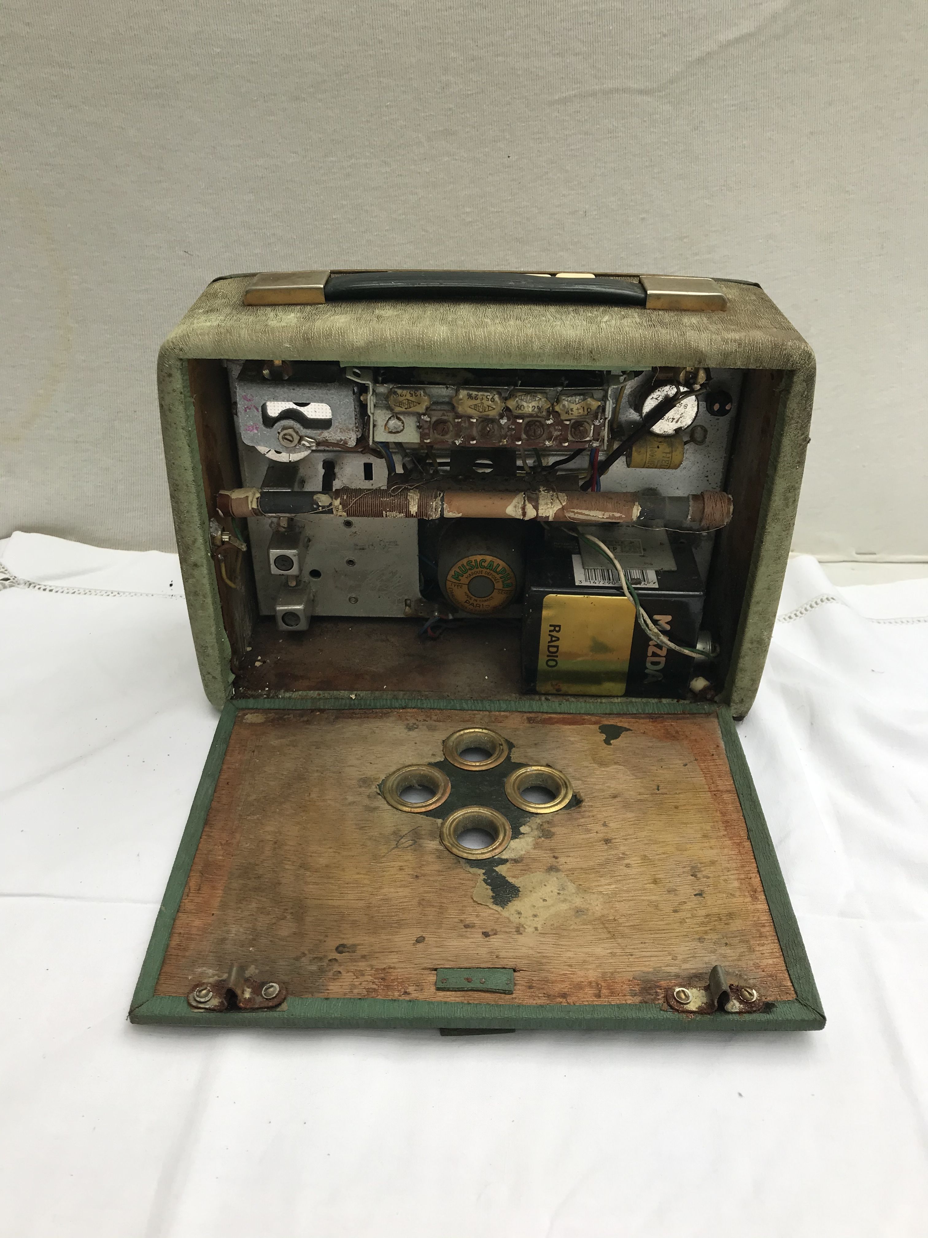 Radio Bambistor bois vinyle vert bakélite blanc vintage