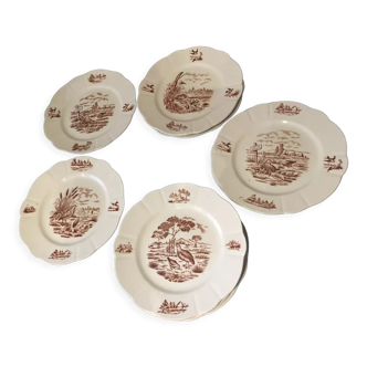 Suite de 9 assiettes plates en terre de fer modele bourgogne longchamp decor chasse