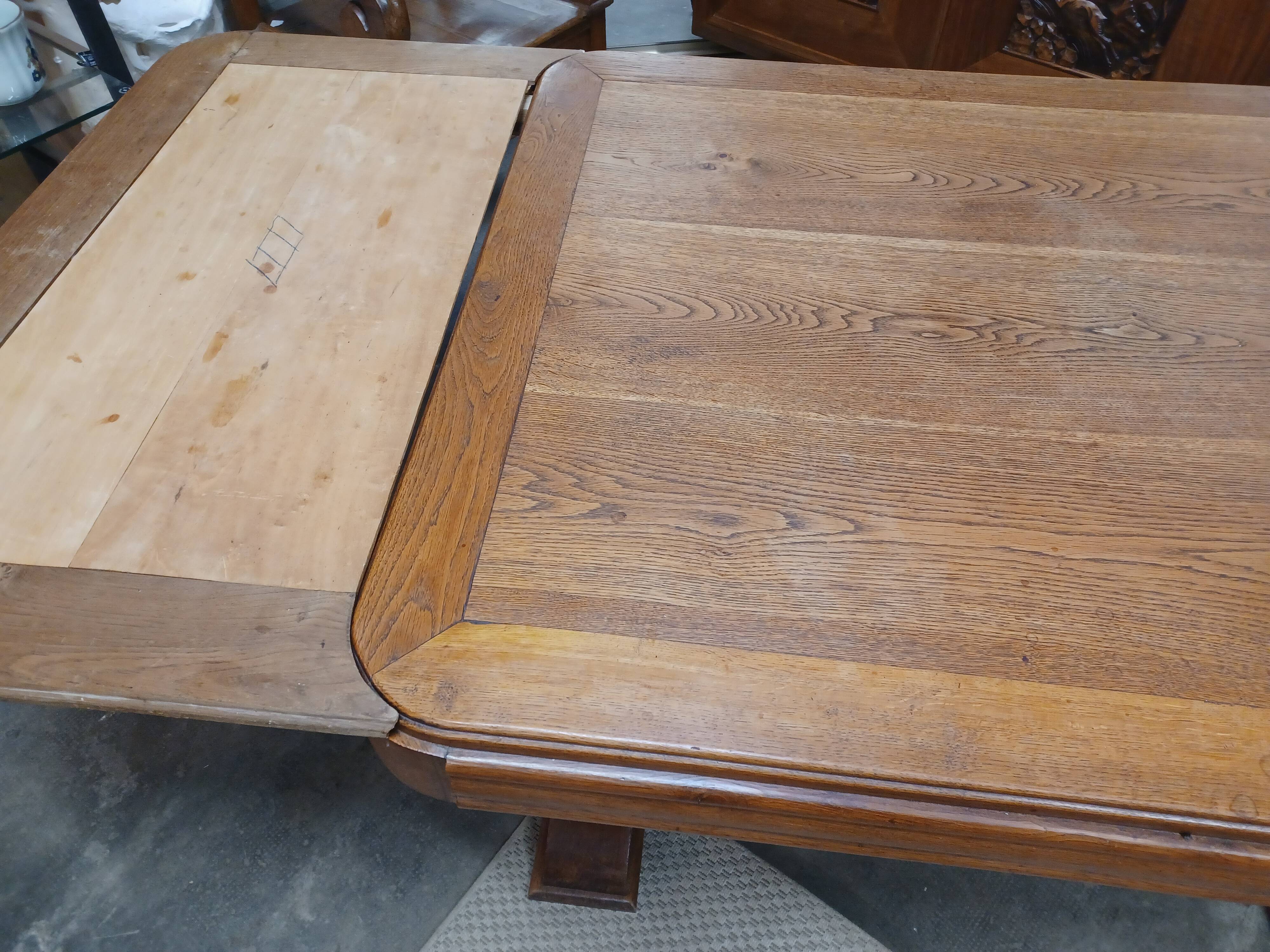Table Art Deco, 1940