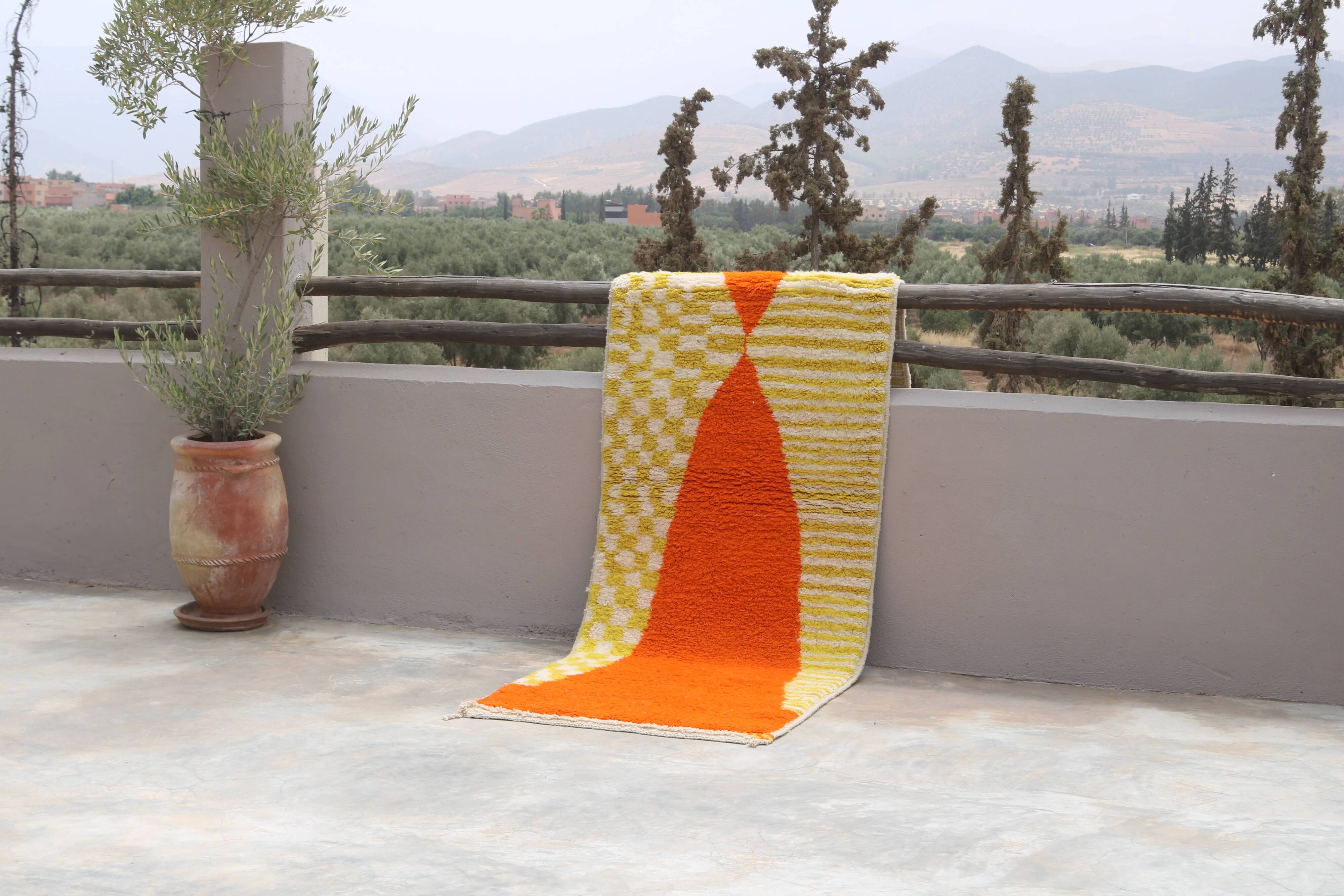 Handwoven coloured wool rug, 300 x 95 cm - R310