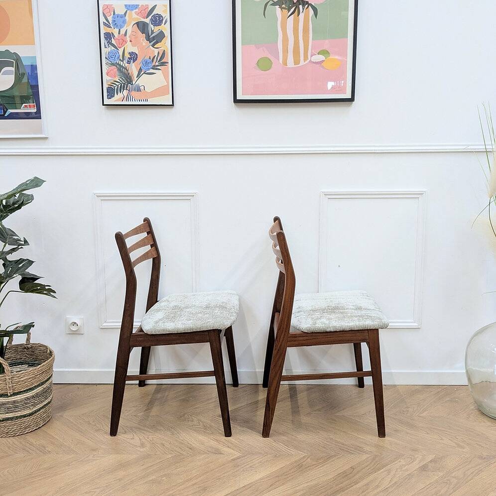 2 minimalist vintage Scandinavian chairs