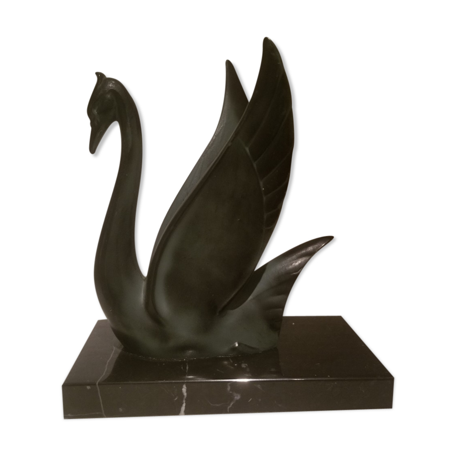 Greenhouse book swan in art deco regulation