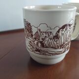 2 cups England farm decor