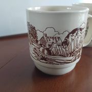 2 cups England farm decor