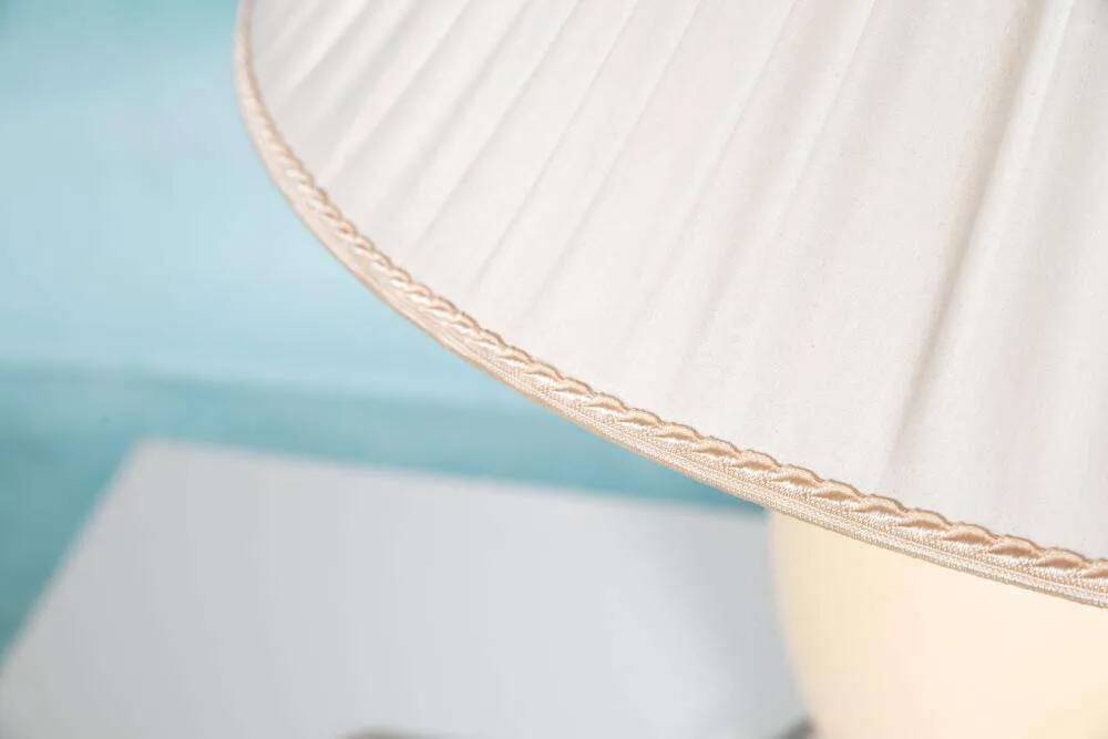 Vintage 1970s bohemian ceramic table lamp.