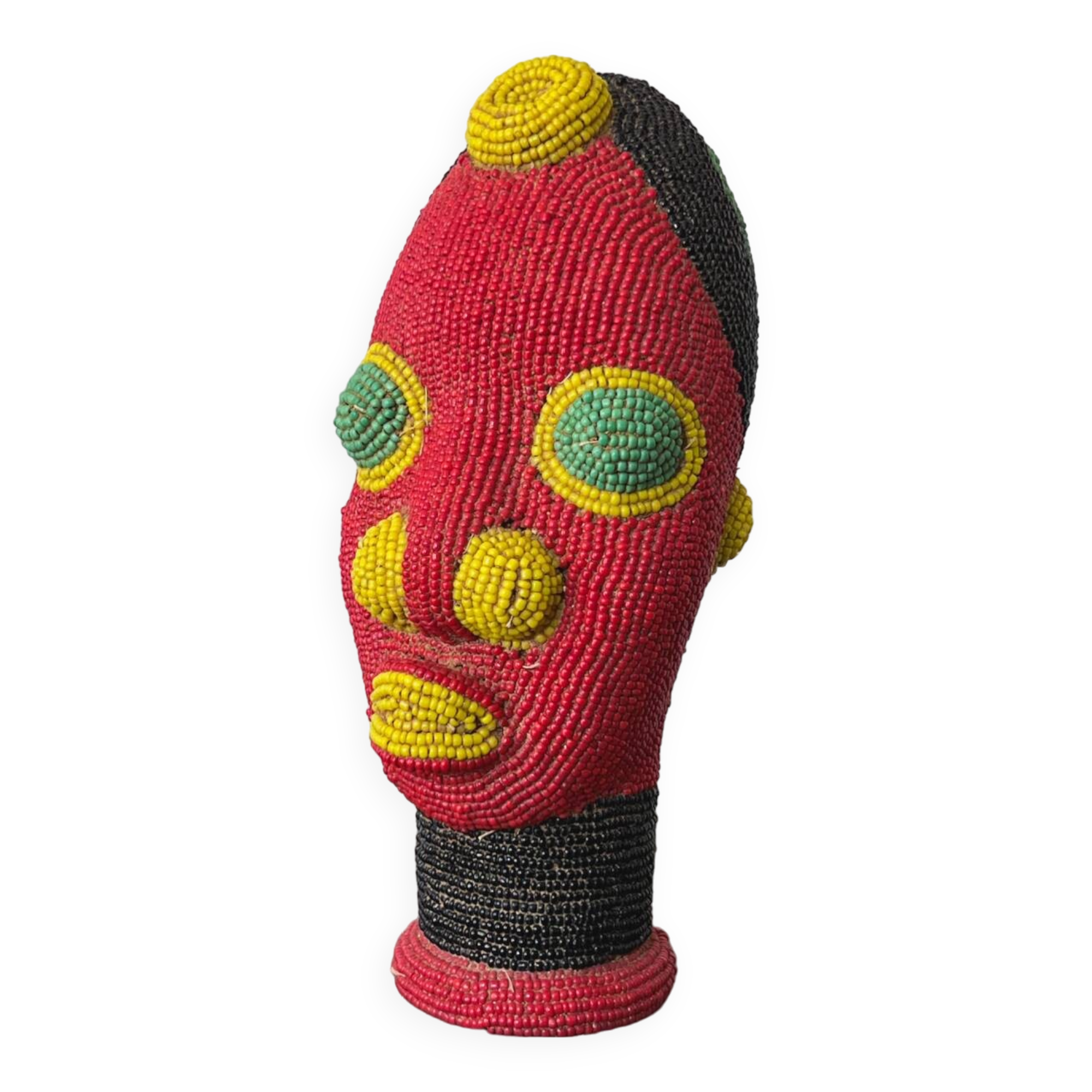 Bamileke beaded terracotta head (Cameroon)
