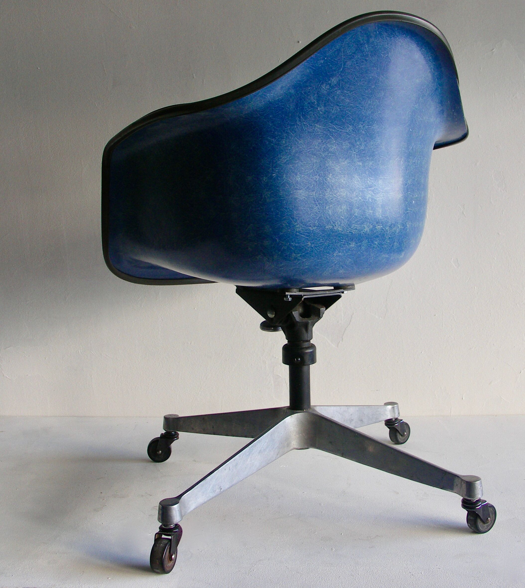 Armchair Charles Eames publisher Herman Miller, USA 1950/1960