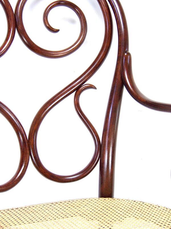 Fauteuil viennois No. 4 de Thonet 1870