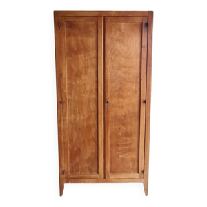 Armoire parisienne ancienne