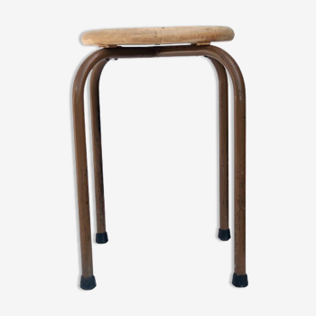 Tabouret de laboratoire