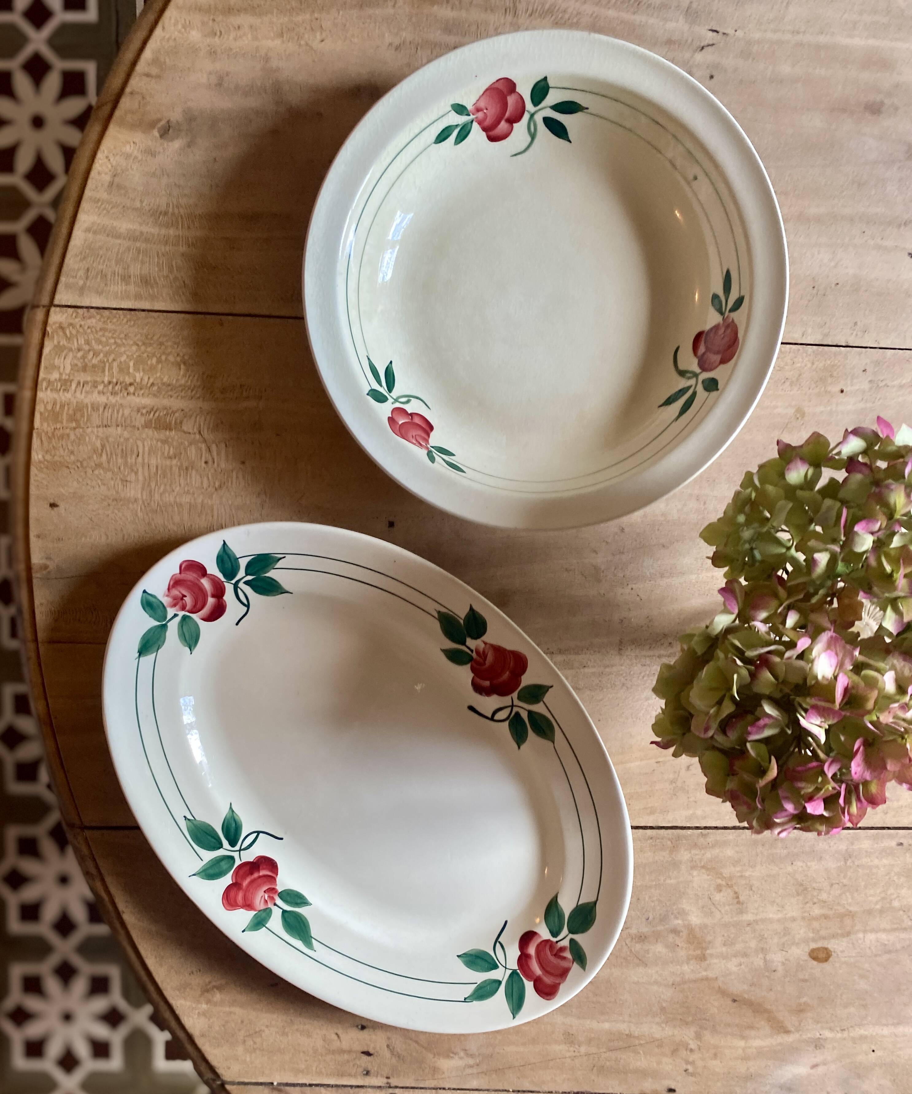 Set of 2 old Mado model dishes