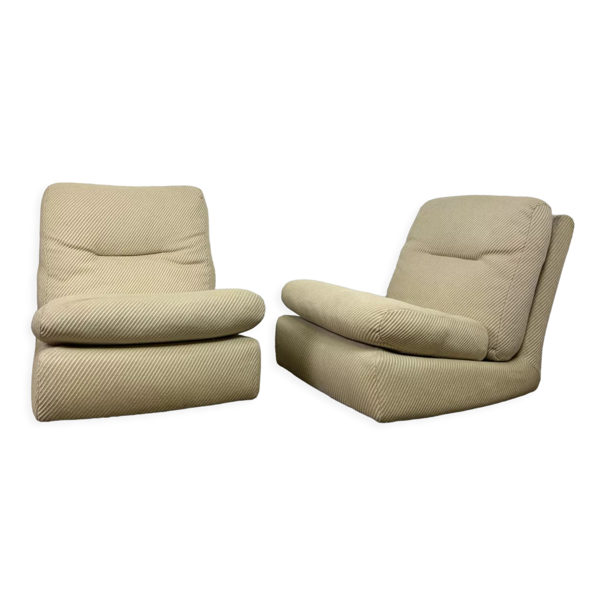 Paire de chauffeuses Michel Ducaroy, Ligne Roset 1970