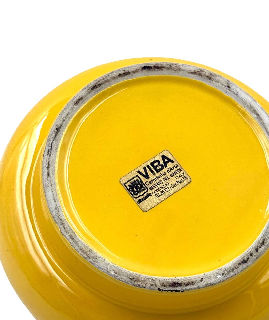 Space age yellow ceramic ashtray, Viba Italy 1970s