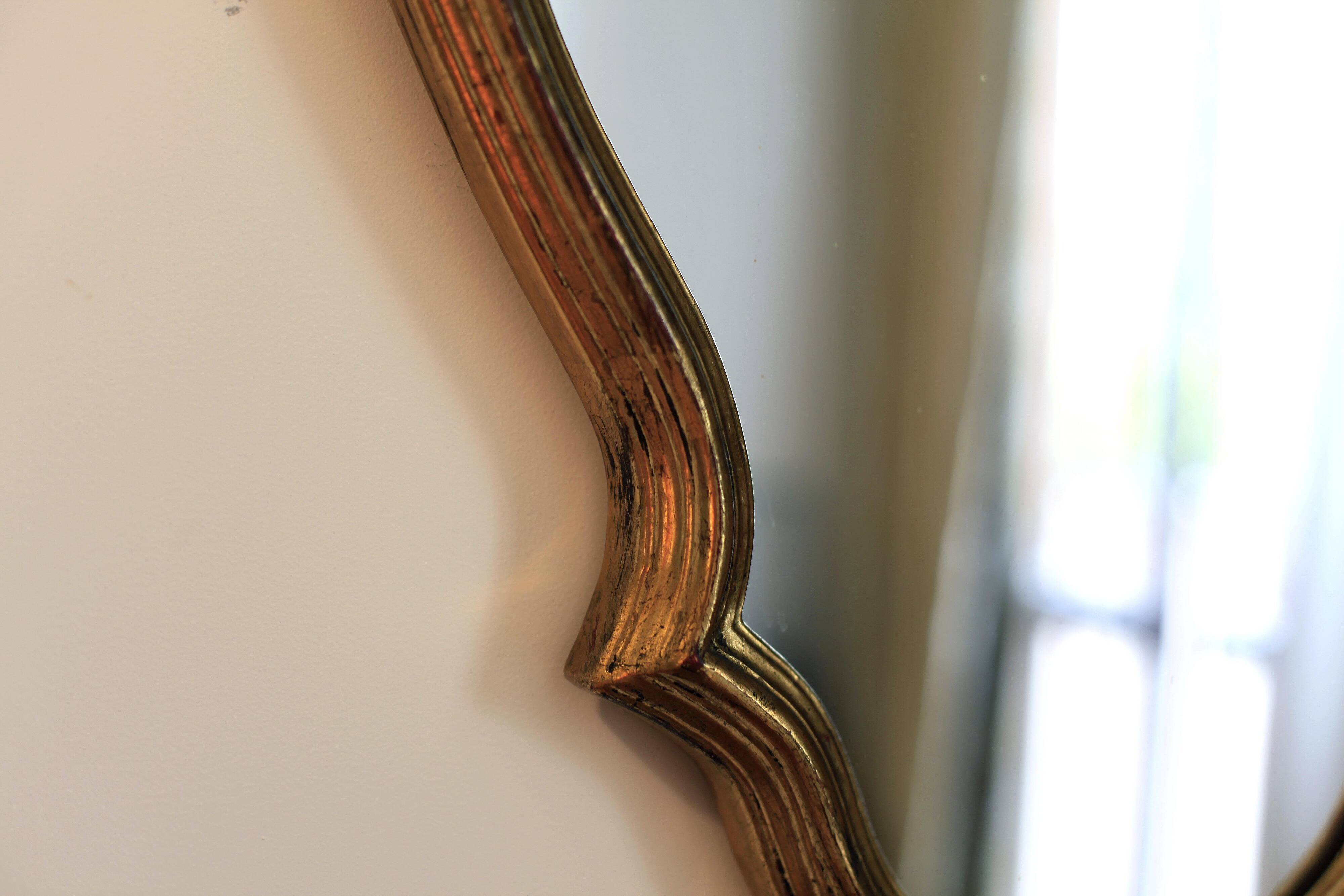 Miroir baroque doré 55x43 très belle patine