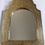 Oriental mirror in wood and hammered brass in the shape of an arch, plant decor, 52 cm