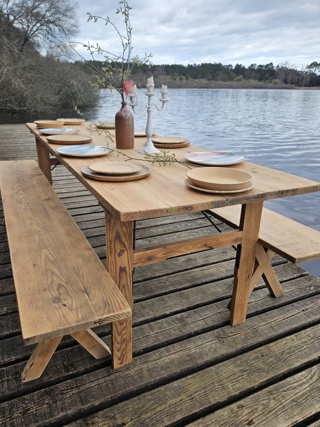 Guinguette farm table
