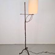 Lampe de sol brutaliste en fer forgé, années 1950