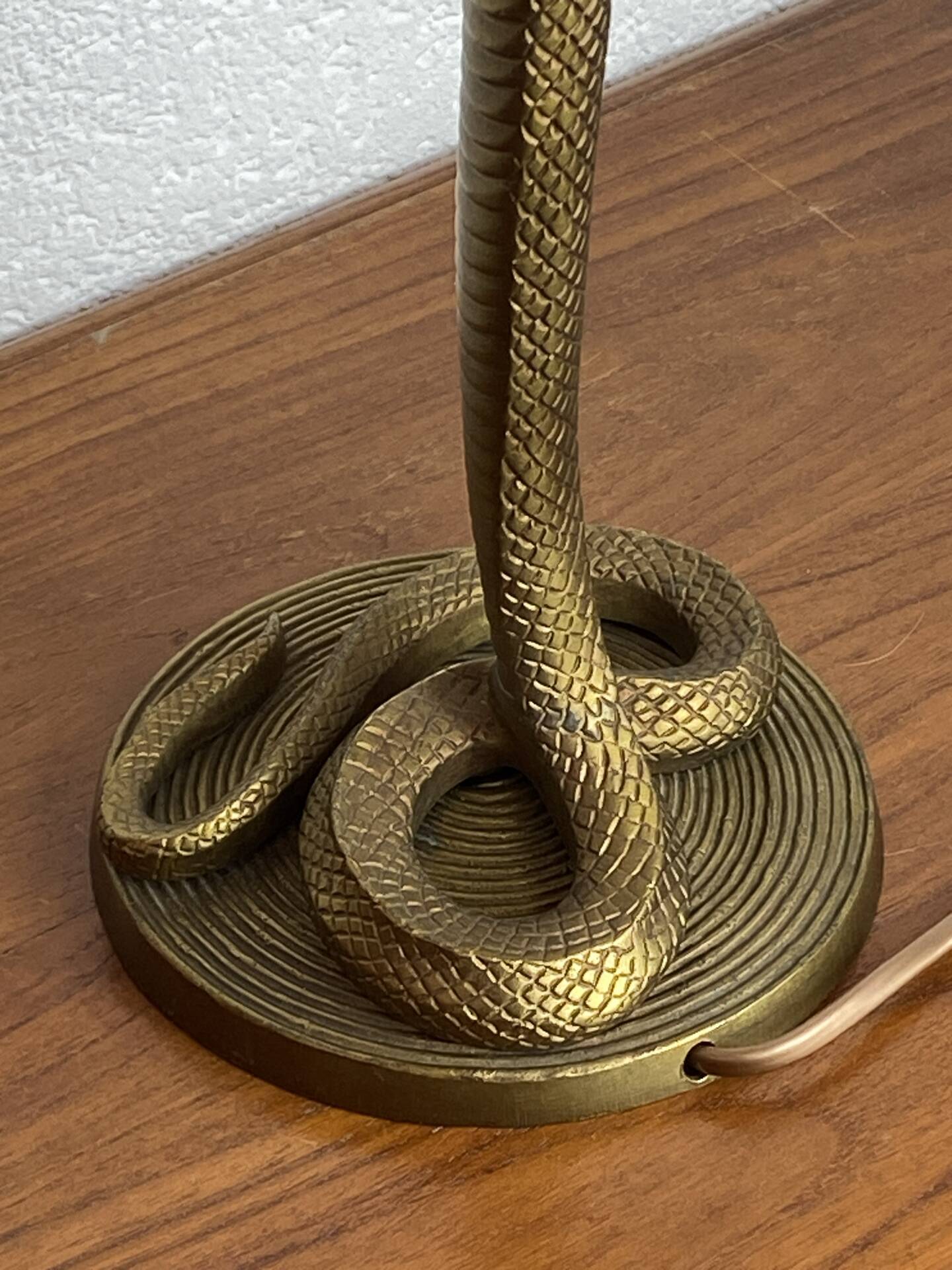 Lampe cobra en bronze 