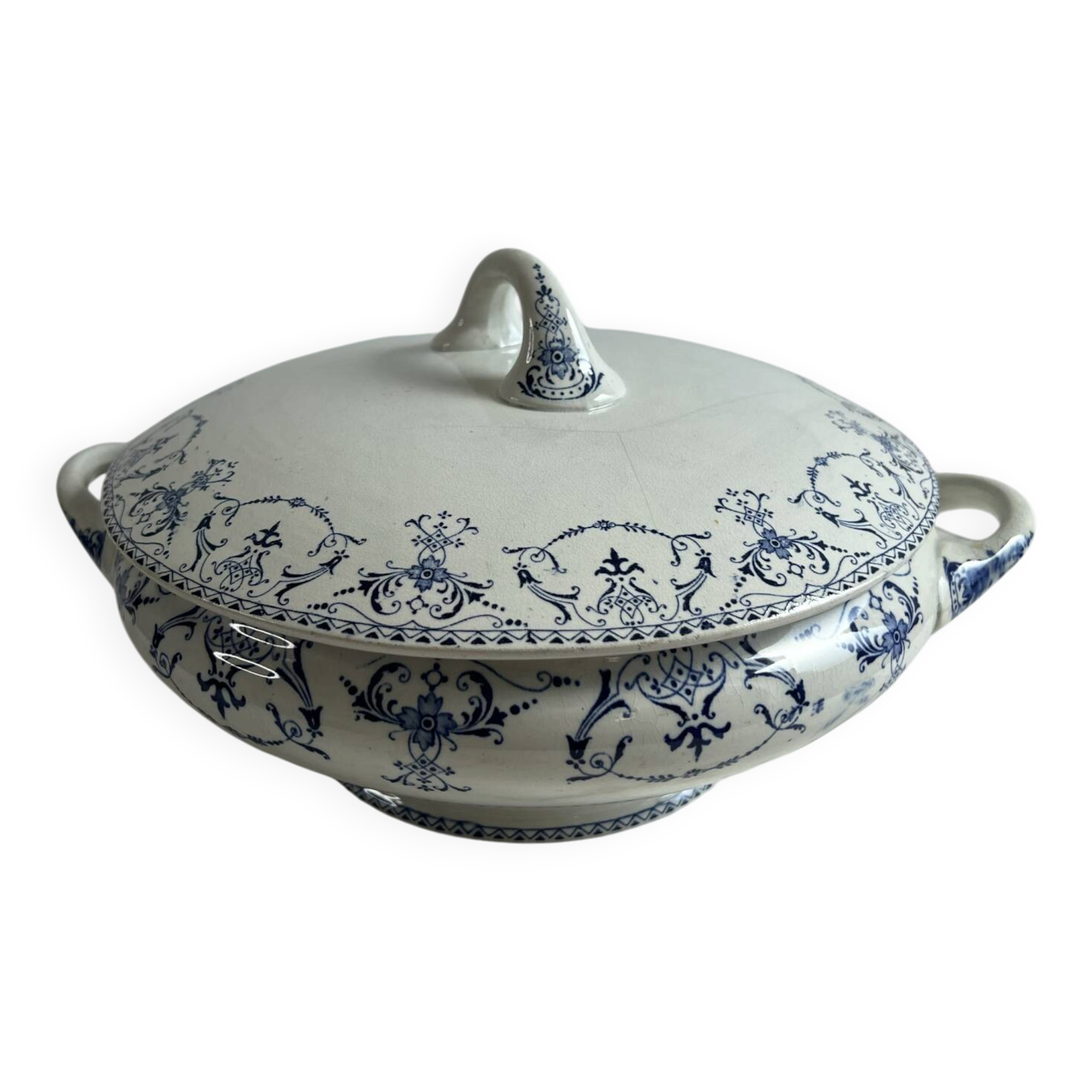 Antique soup tureen Lunéville KG Collection Moustiers, Ironstone