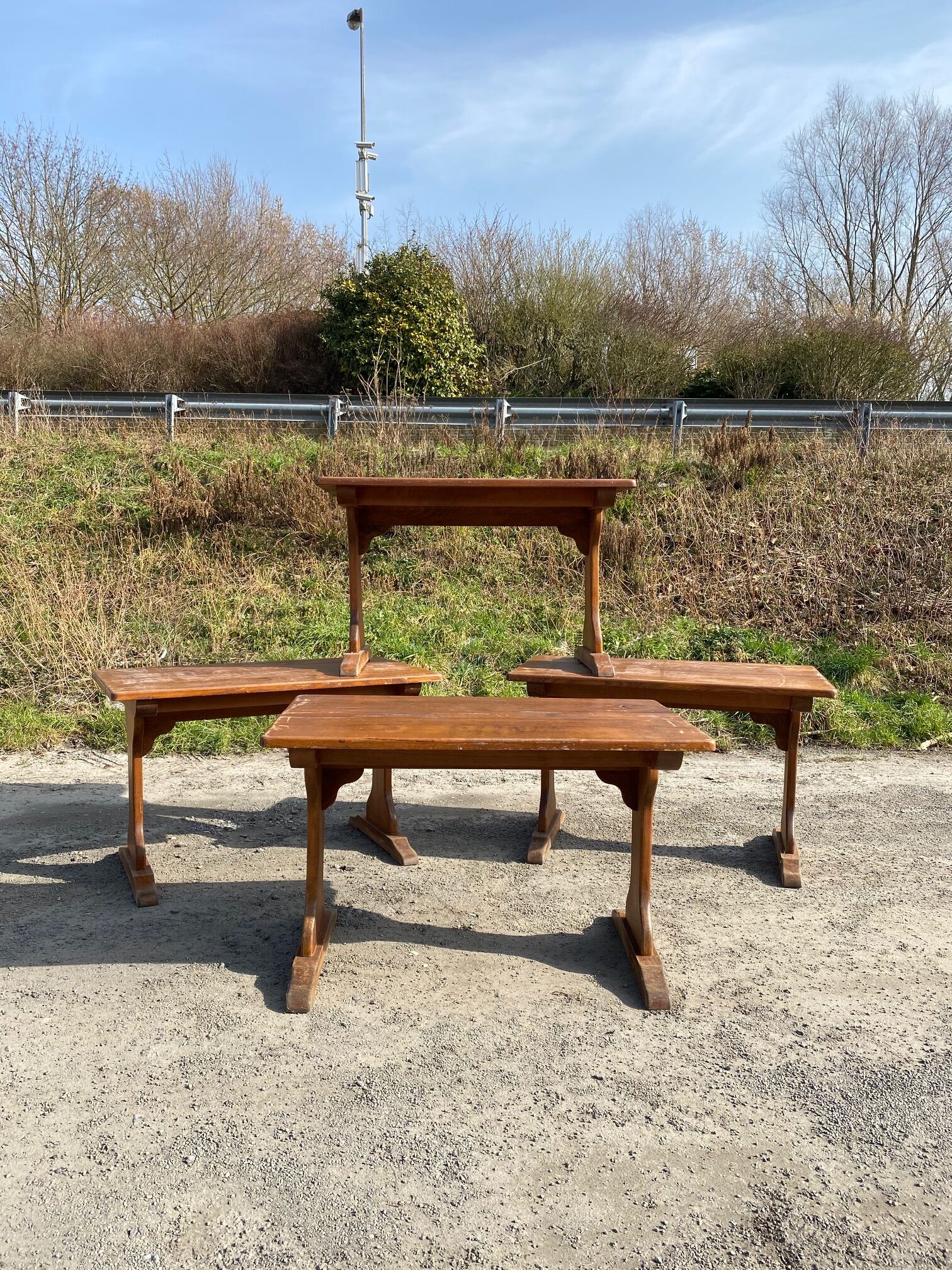 Suite of 5 bistro tables