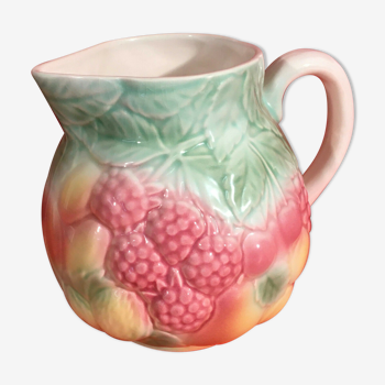Pitcher in dabbling